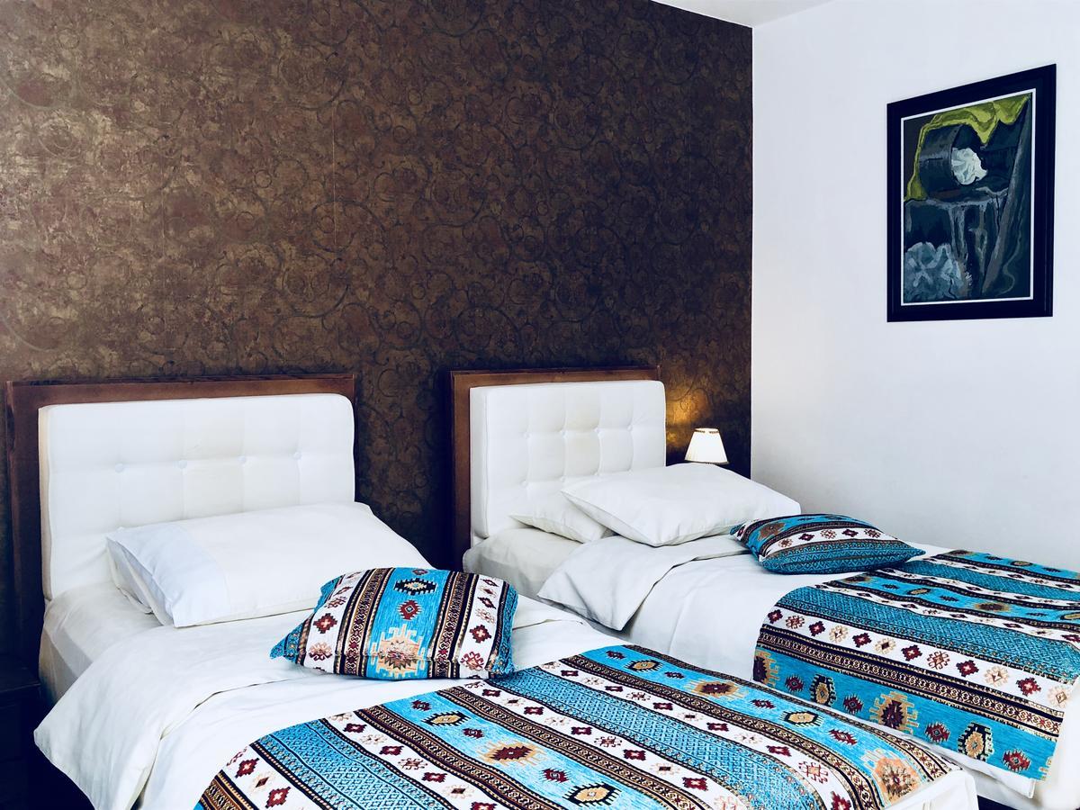 Hotel Kostelski Buk Bihać エクステリア 写真